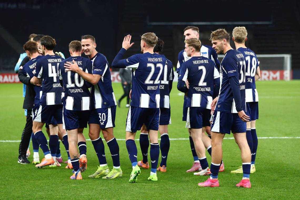 德国杯赫塔主场对阵德甲球队，德国主场不敌荷兰