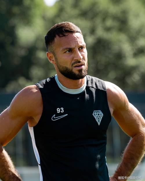 昂热对巴黎圣日尔比分？昂热vs里昂比分预测？